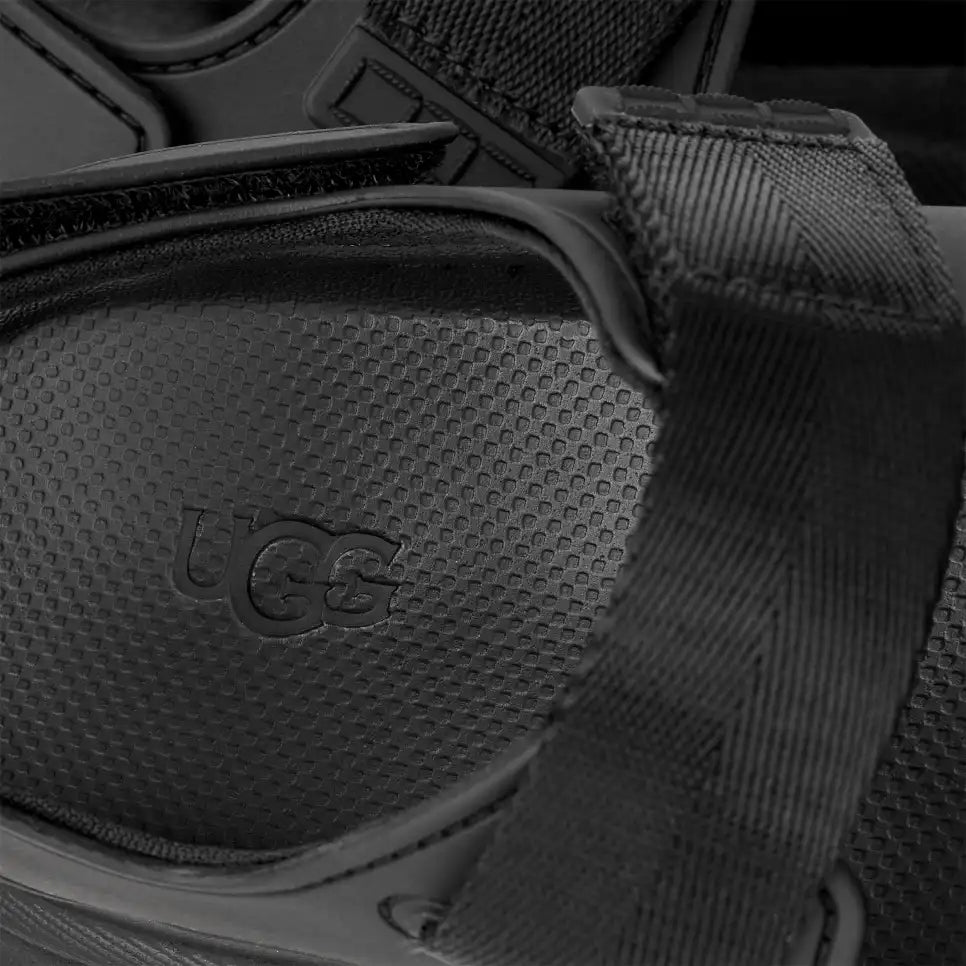 GoldenGlow Black Sandal
